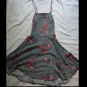 backless, sleeveless dress